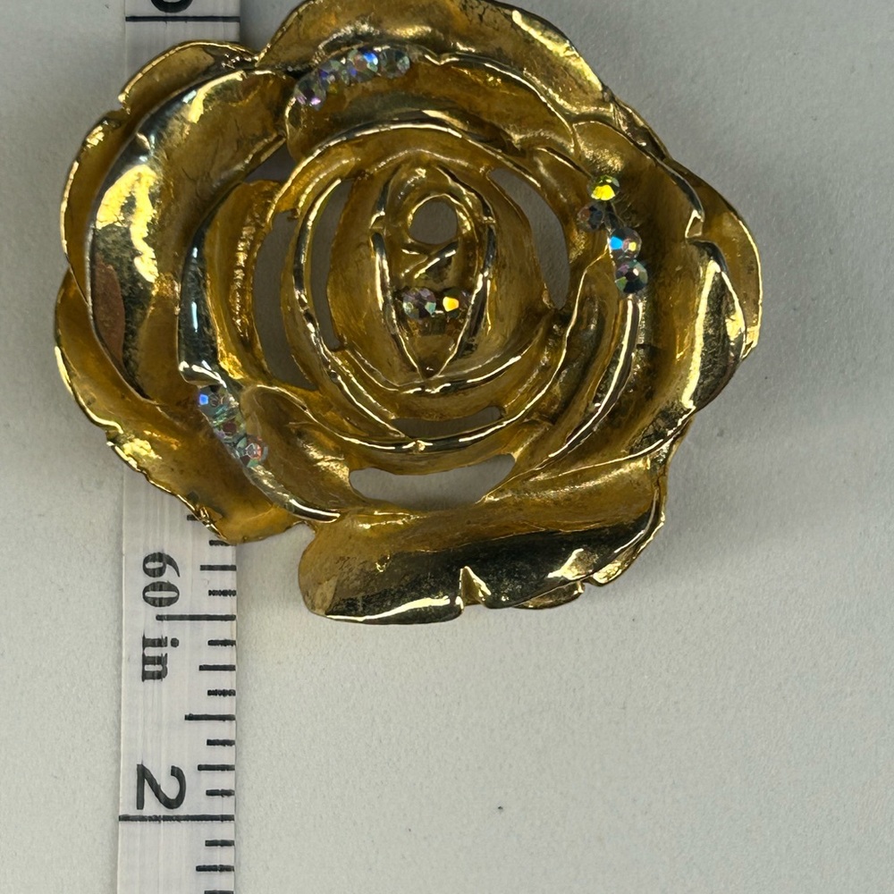 005. Gold Toned Rose Pin Brooch with Rhinestone Accents - Picture 2 of 3